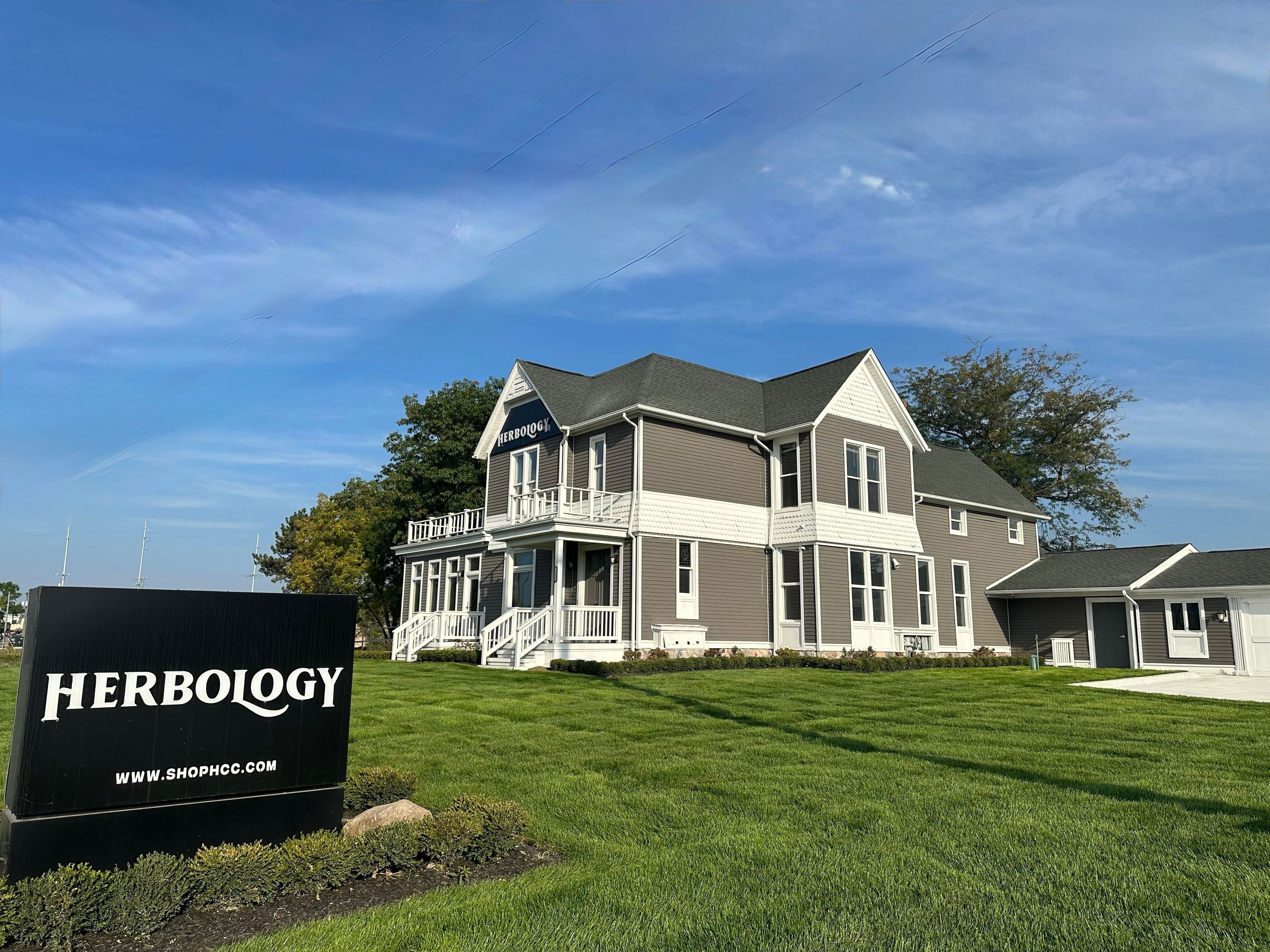 Herbology Cannabis Co. - Romeo Herbology Cannabis Co. - Romeo